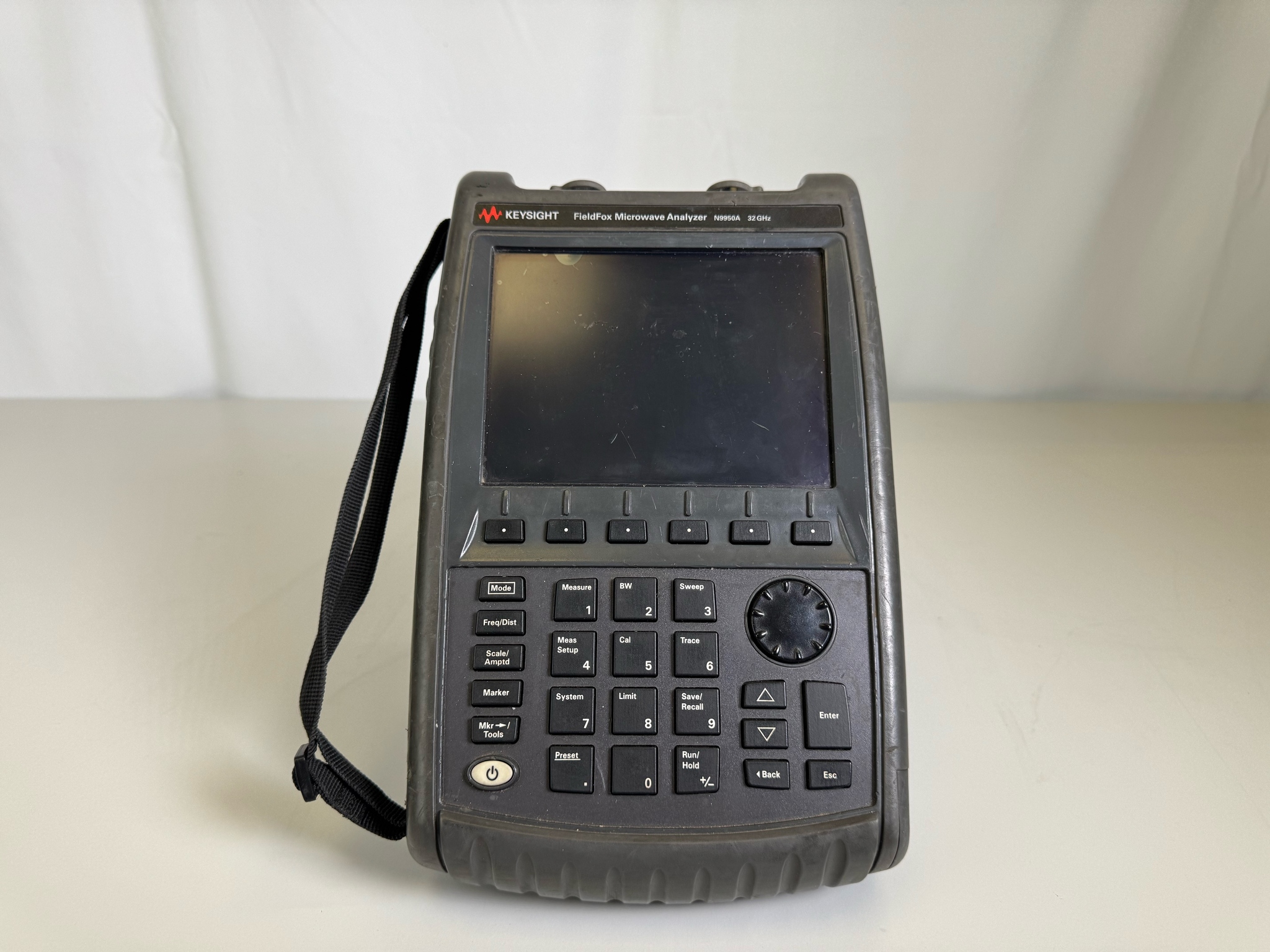 ジャパニーズ・グラフィック・ナウ！ Network + Impedance Analyzers - Used Keysight Equipment